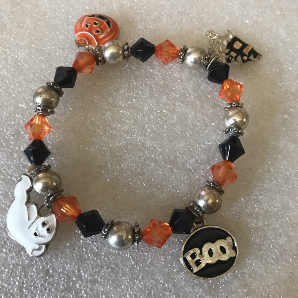 Charms stretch bracelet